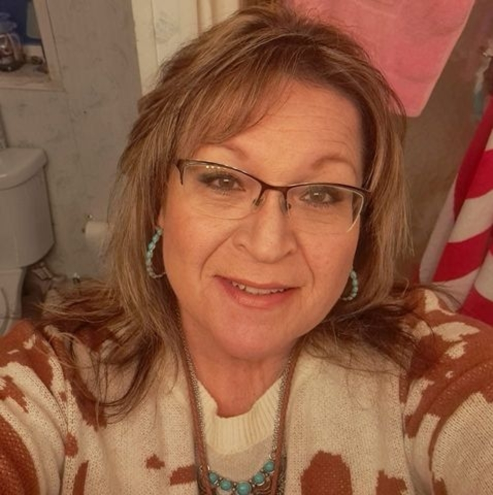 Meet your Posher, Tina